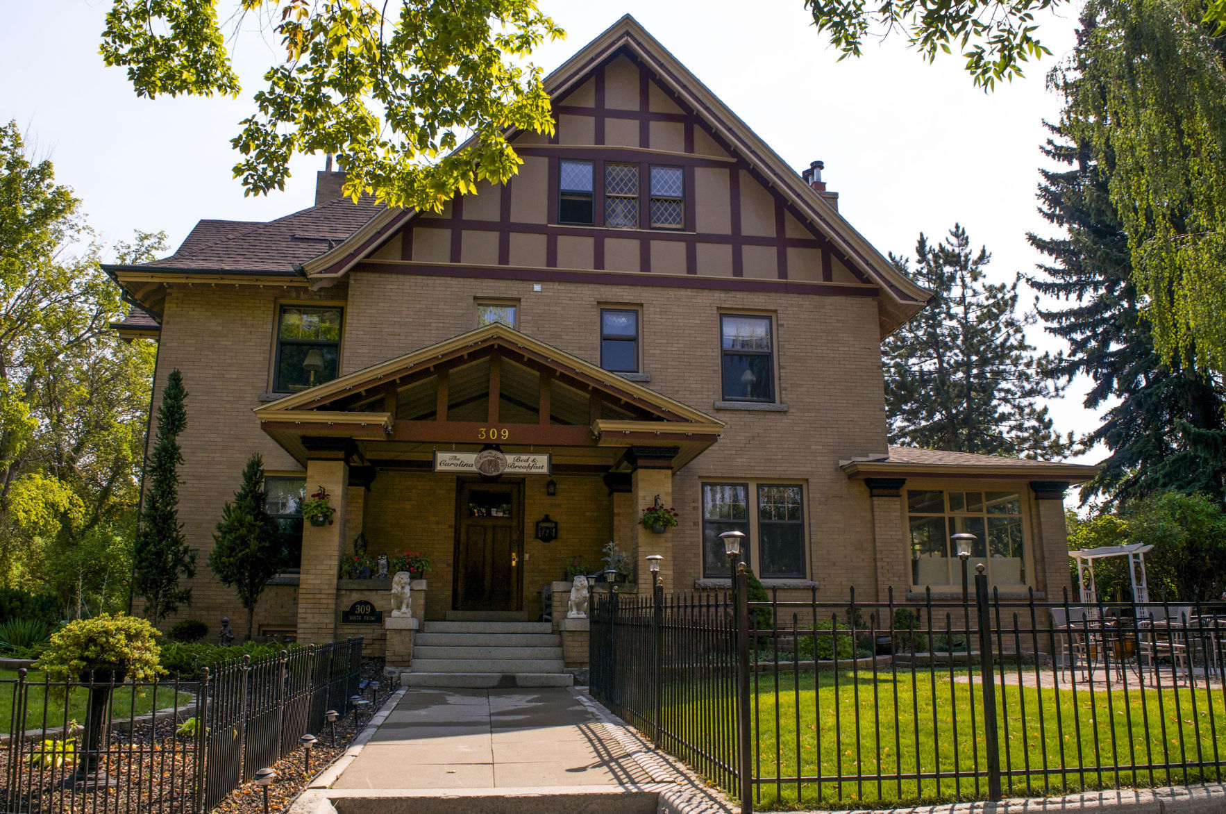 The Carolina Bed and Breakfast - Helena